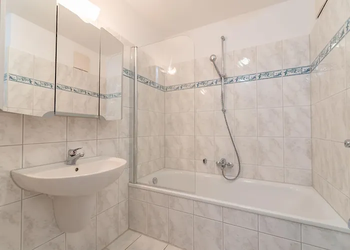 Haus Am Kurpark - Whg 1 Apartamento *